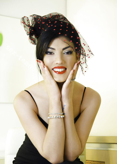 Алина